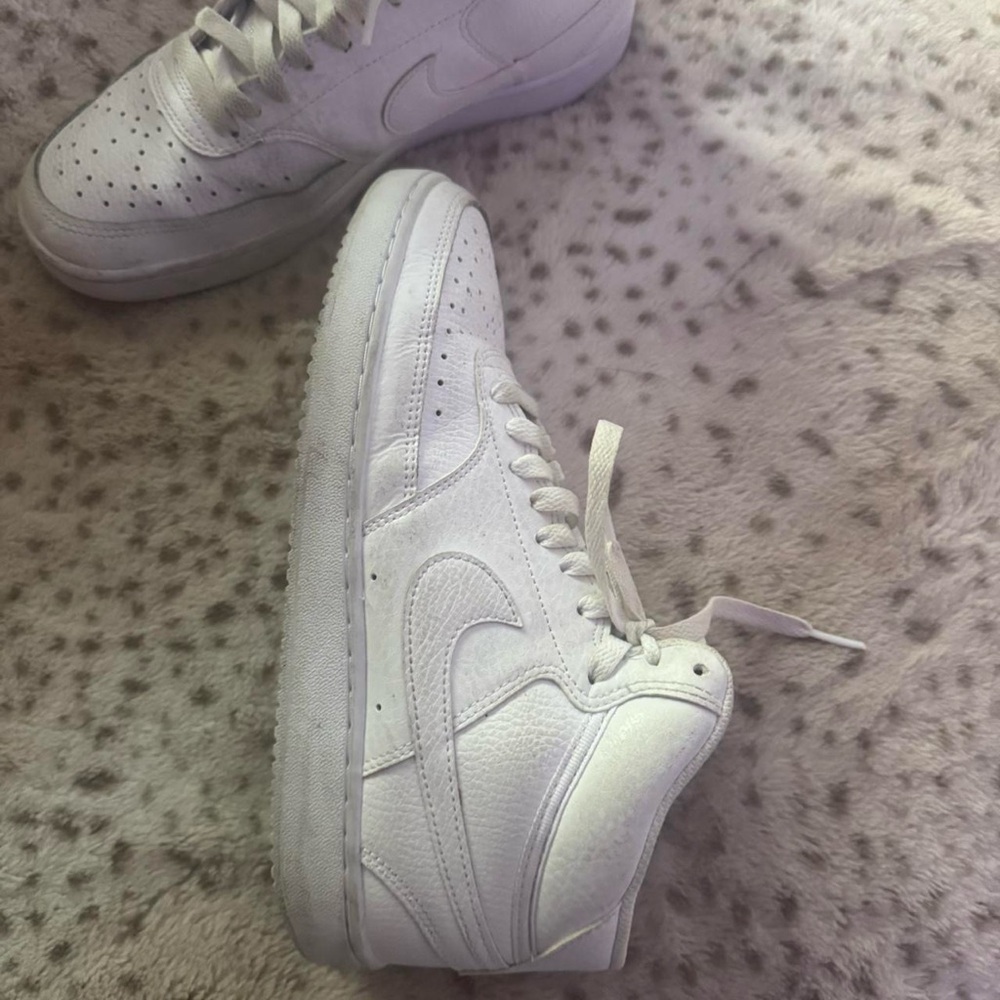 women’s white nike air force high top shoe size 10